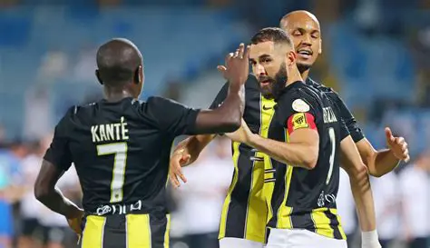 Al Ahly vs Al Ittihad Alessandria: Un'Analisi Approfondita della Rivalità nel Calcio Egiziano