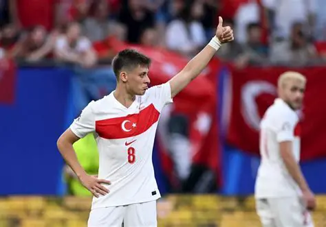 Arda Güler : L'Étoile Montante du Football Turc qui Éblouit l'Europe