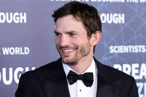 Ashton Kutcher: Van Komische Ster tot Tech-Visionair en Filantroop