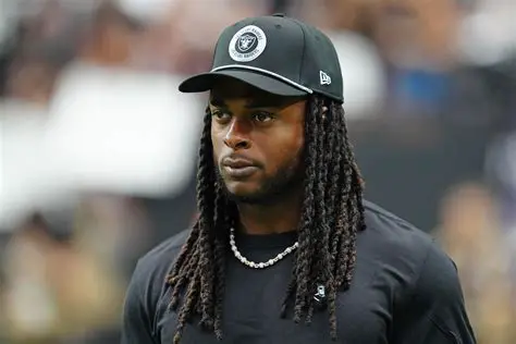 Davante Adams Trade Rumors: Latest Updates and Potential Landing Spots