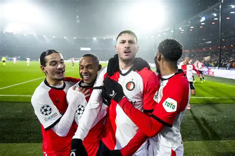 Feyenoord: A História Gloriosa, a Paixão Rubro-Negra e o Futuro Promissor