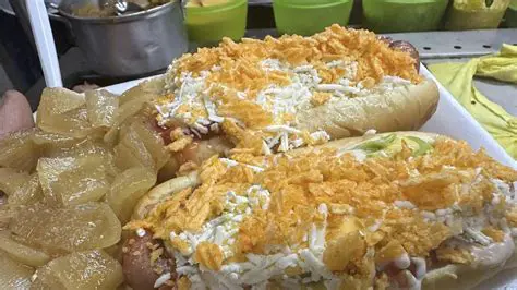 IziRestoran Hot Dog: A Mazatlan Sinaloa Culinary Gem
