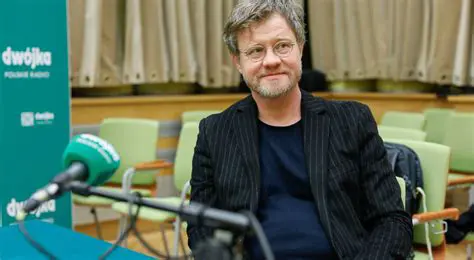 Jury Konkursu Chopinowskiego: Strażnicy Dziedzictwa i Przyszłości Pianistyki