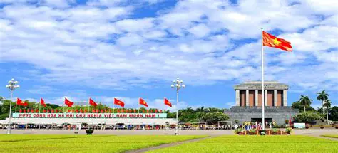 Lăng Bác Hồ: Di Sản Vô Giá và Hành Trình Viếng Thăm Ý Nghĩa