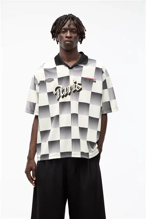 Las Vegas Raiders and Pull&Bear: A Winning Collaboration in Fashion and Fandom