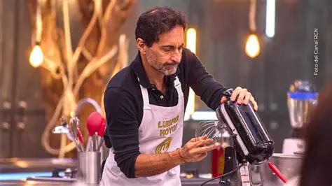 Luis Fernando Hoyos: Legado y Trayectoria de un Jurista Emblemático en Colombia