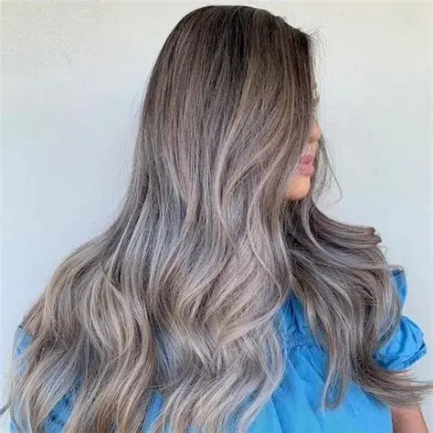 Mengungkap Keindahan Warna Rambut Smokey Ash: Panduan Lengkap untuk Tampilan Modern