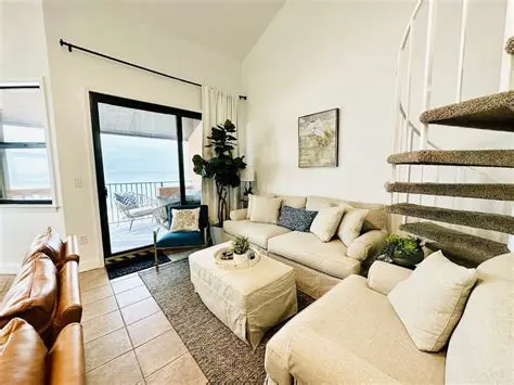 Newport Beach: A Premier Coastal Destination of Luxury and Natural Beauty