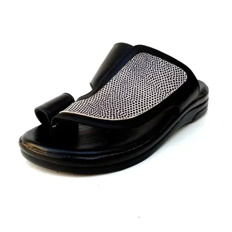 Sandal Arab: A Timeless Blend of Tradition, Comfort, and Style