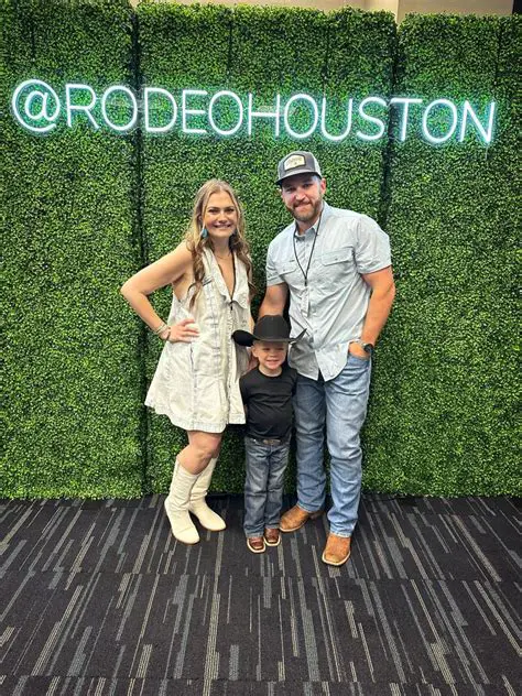 Savannah Chrisley's Candid Conversations: Exploring Grief, Faith, and Family with Taylor Odlozil on Her Podcast
