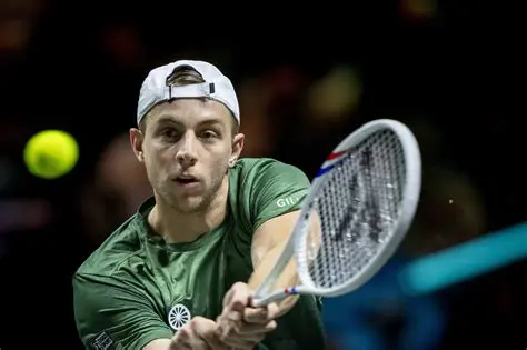 Tallon Griekspoor: De Rijzende Ster van het Nederlandse Tennis