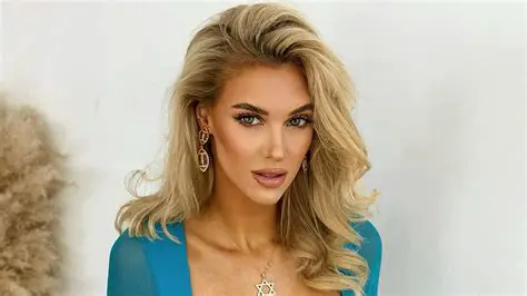 Veronika Rajek: Od Slovenska ke globální ikoně – Vzestup hvězdy, která dobývá svět