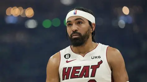 Vincent Janssen Salaris: A Deep Dive into the Dutch Striker's Career Earnings