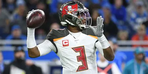 Analyzing Wilson Russell's Total Pass Completions: A Deep Dive